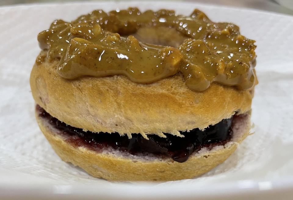Abnormnoms PB & Jam